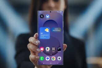 The first major Galaxy S26 Ultra leaks point to a recycled iPhone-like design and no battery upgrade. We break down why fans are already disappointed.